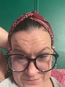 quinnmariexo online show from May 2026 02:45:01 PM