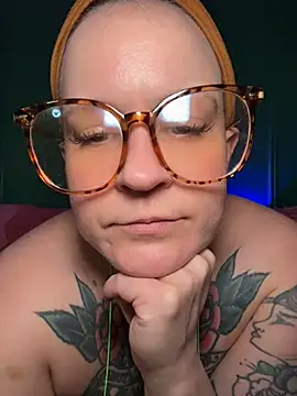 quinnmariexo online show from May 2026 07:40:02 PM