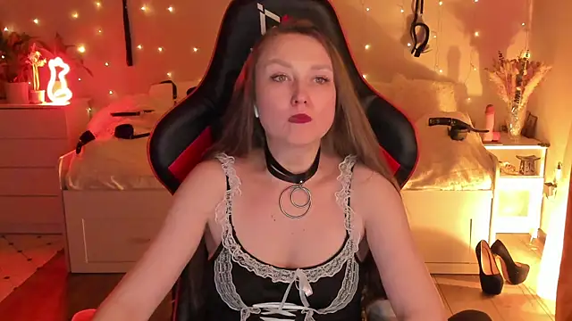 Snapshot of desperatehousewife__ chatting on March 2025 03:19:01 AM desperatehousewife online show from March 2025 03:19:01 AM