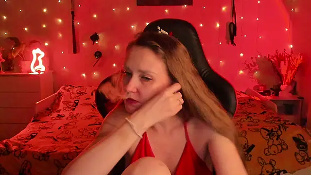 Snapshot of desperatehousewife__ chatting on September 2025 05:35:01 PM desperatehousewife online show from September 2025 05:35:01 PM