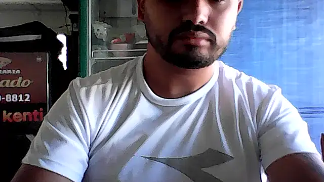 Luizcalado20 online show from April 2026 02:57:01 PM