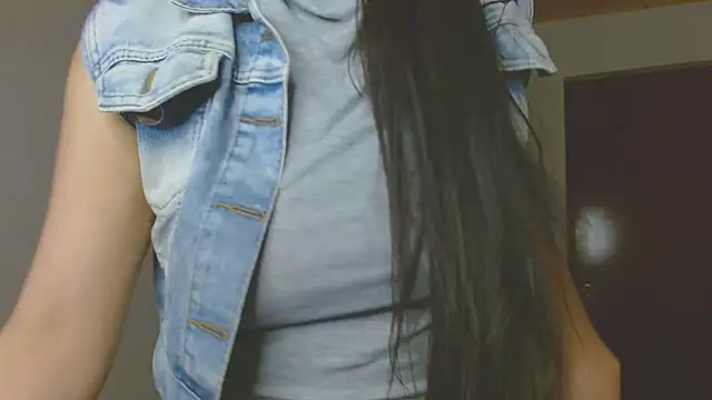 ella peck online show from October 2025 03:16:02 AM