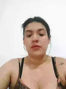 Snapshot of Sophie-hatter chatting on December 2024 03:31:02 AM Sophie-hatter online show from December 2024 03:31:02 AM