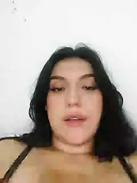 Snapshot of Sophie-hatter chatting on January 2025 01:59:02 AM Sophie-hatter online show from January 2025 01:59:02 AM