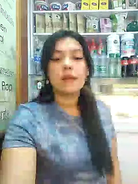 Snapshot of Sophie-hatter chatting on January 2025 02:11:01 PM Sophie-hatter online show from January 2025 02:11:01 PM