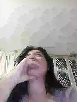 Snapshot of Sophie-hatter chatting on January 2025 11:48:01 PM Sophie-hatter online show from January 2025 11:48:01 PM