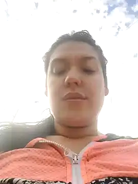 Snapshot of Sophie-hatter chatting on January 2025 12:52:01 PM Sophie-hatter online show from January 2025 12:52:01 PM