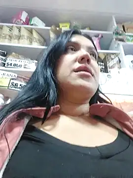 Snapshot of Sophie-hatter chatting on February 2025 07:52:02 PM Sophie-hatter online show from February 2025 07:52:02 PM