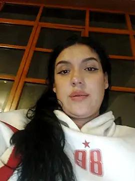 Snapshot of Sophie-hatter chatting on February 2025 01:57:01 AM Sophie-hatter online show from February 2025 01:57:01 AM