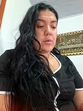 Snapshot of Sophie-hatter chatting on December 2025 03:41:02 PM Sophie-hatter online show from December 2025 03:41:02 PM