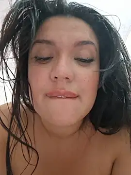 Snapshot of Sophie-hatter chatting on July 2026 03:53:02 AM Sophie-hatter online show from July 2026 03:53:02 AM