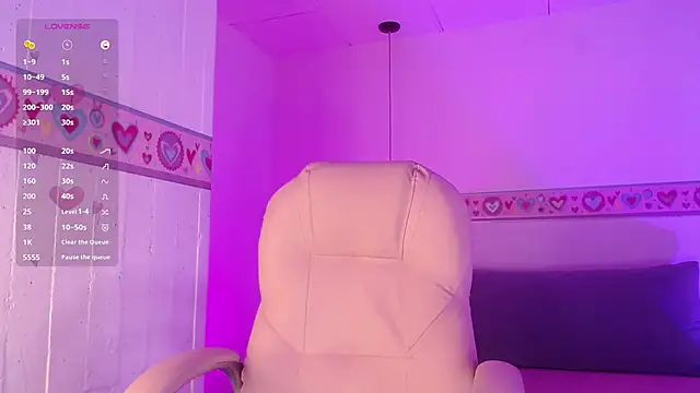 Snapshot of keily_gh1 chatting on January 2025 04:37:01 AM keily gh1 online show from January 2025 04:37:01 AM