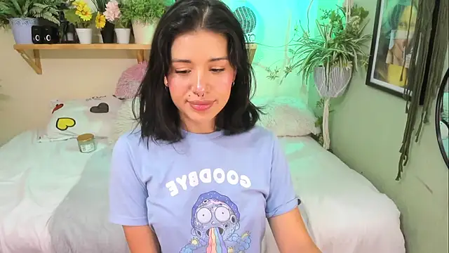 MiaaRose online show from September 2025 04:42:02 PM