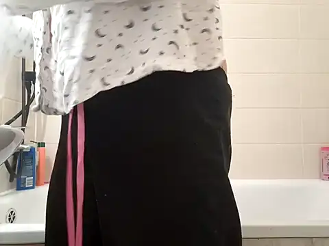 czruz online show from September 2025 07:21:02 AM