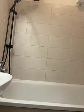 czruz online show from February 2026 10:54:01 AM