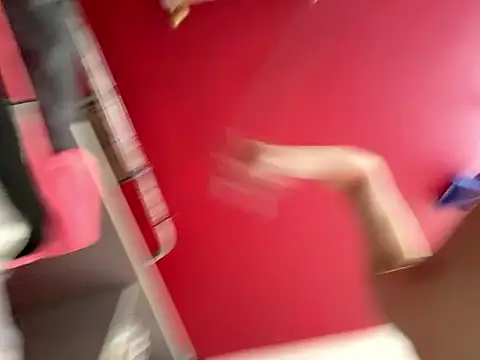 czruz online show from March 2026 08:18:01 AM