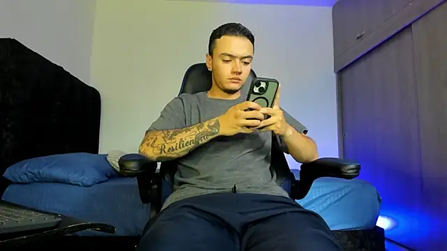 male pussy online show from September 2025 05:17:01 PM