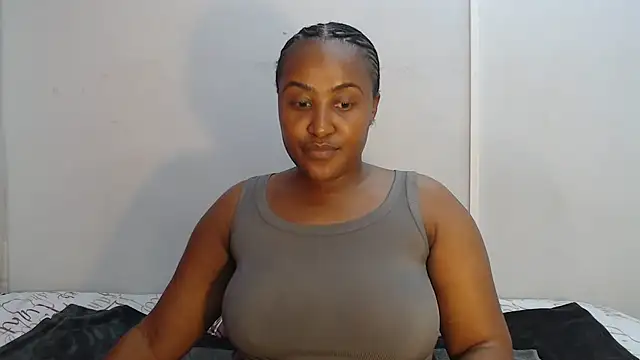 Snapshot of yummydoll97 chatting on December 2025 01:50:02 PM yummydoll97 online show from December 2025 01:50:02 PM