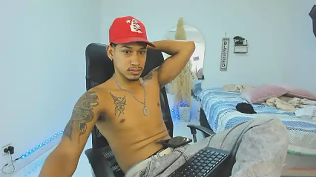 slim master12 online show from February 2026 10:28:01 PM