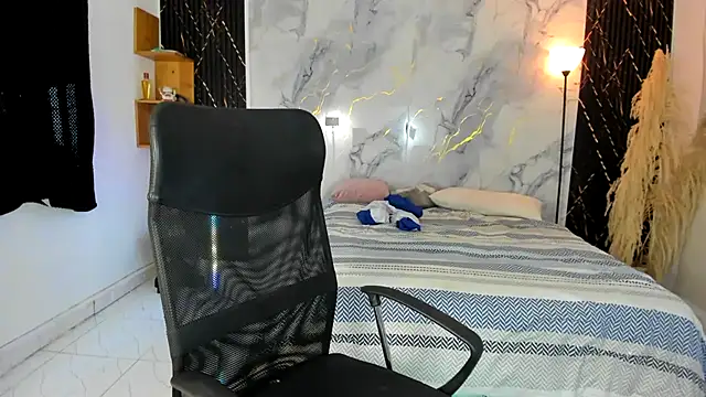 slim master12 online show from May 2026 08:35:02 PM