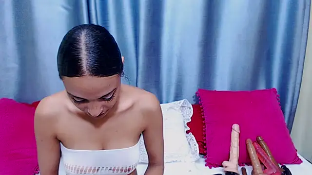 Snapshot of SultryCaramelFantasyx21 chatting on March 2025 12:02:02 PM SultryCaramelFantasyx21 online show from March 2025 12:02:02 PM