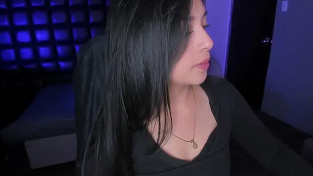 Snapshot of MelodySweett chatting on April 2026 07:45:01 AM MelodySweett online show from April 2026 07:45:01 AM