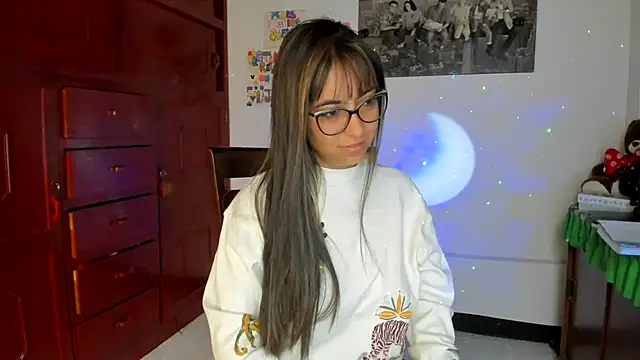 Isabellaa22 1 online show from February 2025 11:54:01 AM