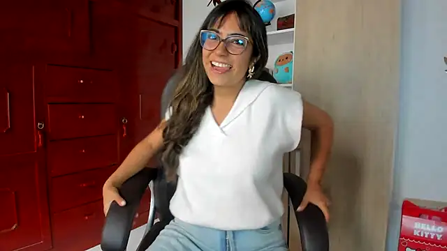 Snapshot of Isabellaa22_1 chatting on June 2026 08:11:01 PM Isabellaa22 1 online show from June 2026 08:11:01 PM
