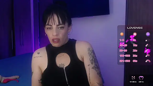 violett honney online show from July 2026 04:21:02 AM