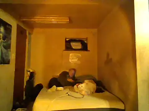 Snapshot of Nightshade7712 chatting on January 2025 10:07:02 PM Nightshade7712 online show from January 2025 10:07:02 PM