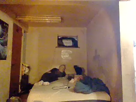 Snapshot of Nightshade7712 chatting on January 2025 07:04:02 PM Nightshade7712 online show from January 2025 07:04:02 PM