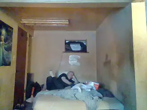 Snapshot of Nightshade7712 chatting on February 2025 10:39:01 PM Nightshade7712 online show from February 2025 10:39:01 PM