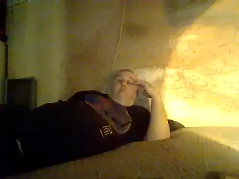 Snapshot of Nightshade7712 chatting on March 2025 09:26:01 PM Nightshade7712 online show from March 2025 09:26:01 PM