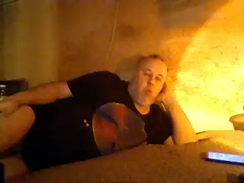 Snapshot of Nightshade7712 chatting on March 2025 10:31:02 PM Nightshade7712 online show from March 2025 10:31:02 PM