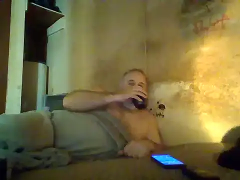 Snapshot of Nightshade7712 chatting on September 2025 09:14:02 PM Nightshade7712 online show from September 2025 09:14:02 PM