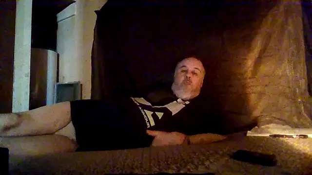 Snapshot of Nightshade7712 chatting on September 2025 09:52:02 PM Nightshade7712 online show from September 2025 09:52:02 PM