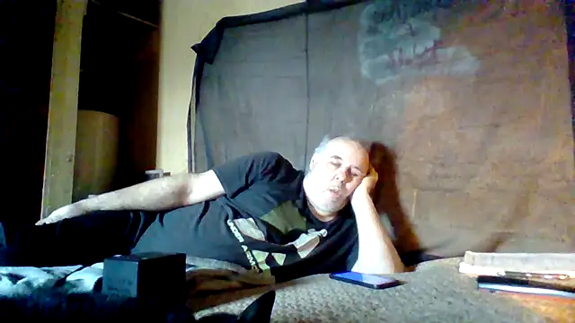 Snapshot of Nightshade7712 chatting on October 2025 06:06:02 PM Nightshade7712 online show from October 2025 06:06:02 PM