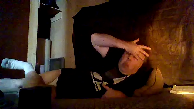 Snapshot of Nightshade7712 chatting on October 2025 05:06:02 PM Nightshade7712 online show from October 2025 05:06:02 PM