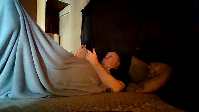 Nightshade7712 online show from December 2025 07:21:02 PM