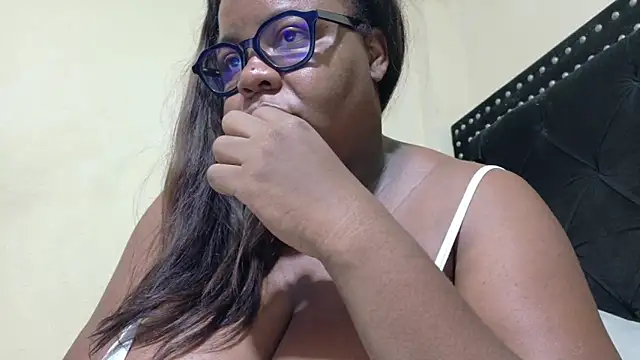 TatianaSantodomingo online show from April 2026 11:03:02 AM