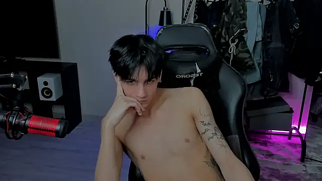 MarkBrowniii online show from February 2025 07:36:02 AM