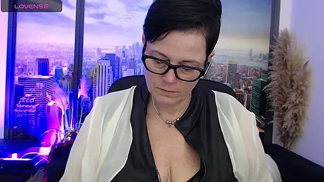 ninarandmann online show from January 2025 05:40:02 PM