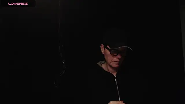 ninarandmann online show from March 2026 10:24:01 PM