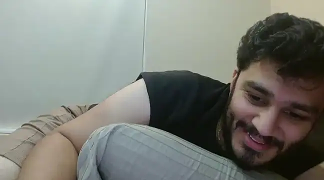 Snapshot of robintoit chatting on December 2024 05:00:01 AM robintoit online show from December 2024 05:00:01 AM