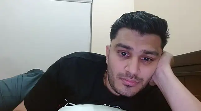 Snapshot of robintoit chatting on March 2025 01:24:02 PM robintoit online show from March 2025 01:24:02 PM