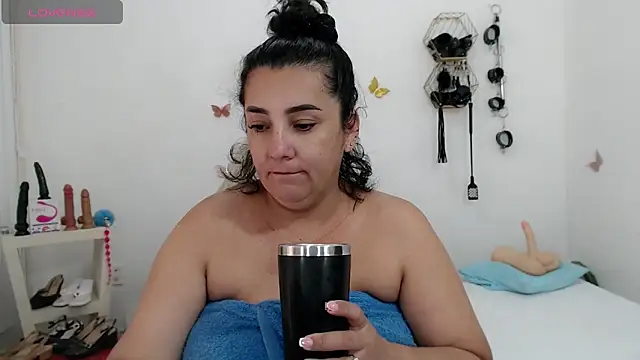 mom hot   online show from May 2026 06:57:01 PM