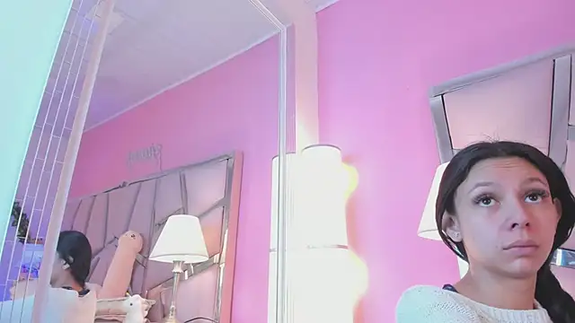 Bonniepark online show from February 2025 03:15:02 PM