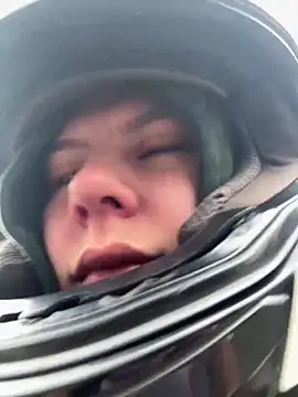 Bonniepark online show from September 2025 12:16:01 PM