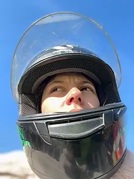 Bonniepark online show from October 2025 12:36:02 PM