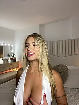  laura 02 online show from January 2026 07:19:01 PM